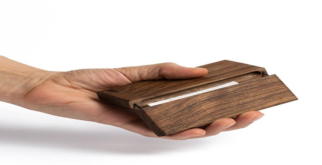 wooden-cigarette-case-pokk